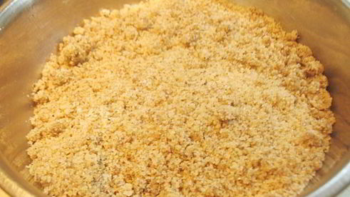 пирожное сердечное с шоколадным муссом