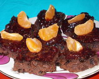 Пирожное шоколадное с изюмом Дуплет