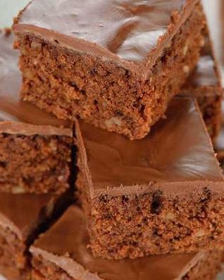 Простые шоколадные пирожные в духовке