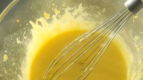 шоколадное пирожное