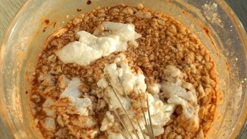 шоколадное пирожное