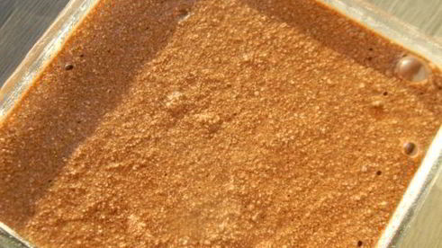 шоколадное пирожное