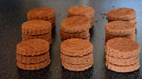 шоколадные пирожные с кумкватами