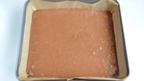 шоколадные пирожные со вкусом миндаля