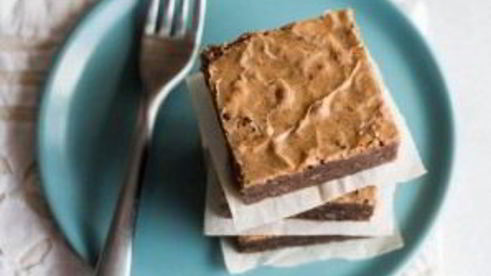 вкусный шоколадный брауни