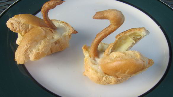 Рецепт Заварных пирожных Лебедей