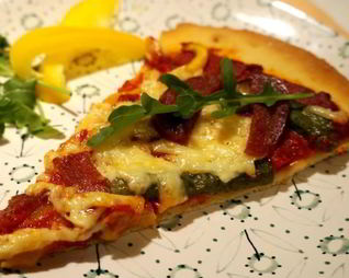 Легкая пицца