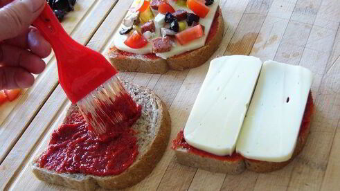 пицца из черствого хлеба