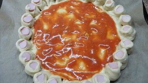 пицца с сосисками