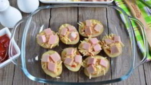 пицца в картофельных лодочках