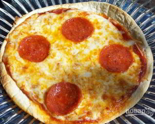 Простая пицца в духовке