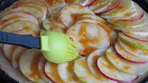 яблочная пицца