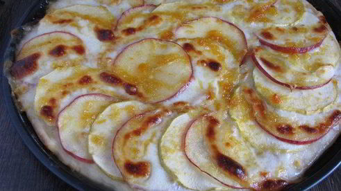 яблочная пицца