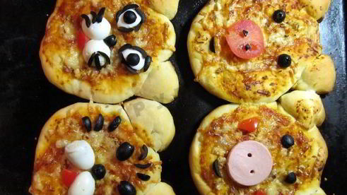 забавная детская мини пицца для детей