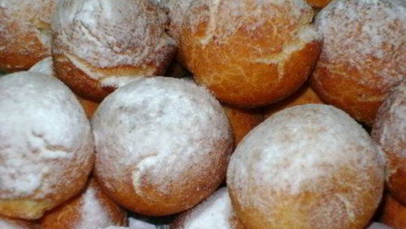 Рецепт Нежных творожных пончиков к завтраку