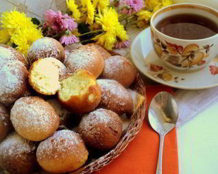 Пончики на сгущенном молоке