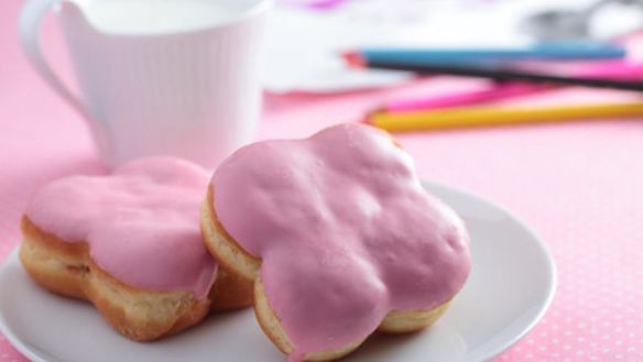 Рецепт Пончиков с розовой глазурью