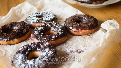 пончики с шоколадом