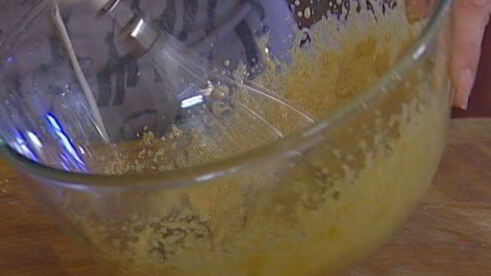 апельсиновая коврижка с кедровыми орешками