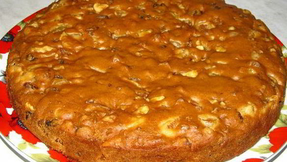 Рецепт Постной коврижки с изюмом и грецким орехом