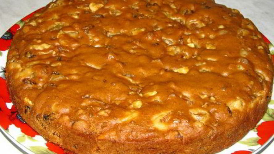 Рецепт постной коврижки с изюмом и грецким орехом