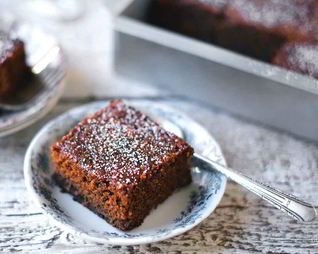 Постная коврижка с сухофруктами