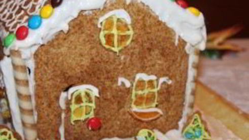 рождественский пряничный ароматный домик