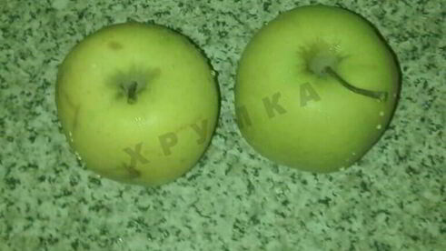 пирог с яблоками шарлотка