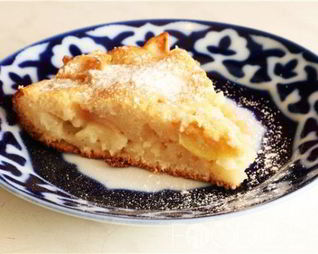 Шарлотка на сметане