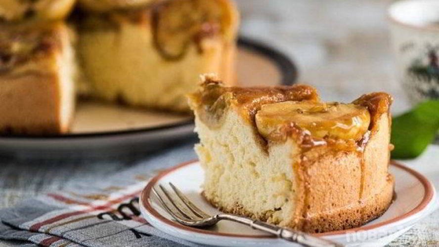 Рецепт шарлотки с карамелью