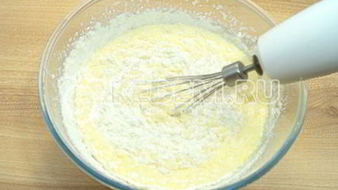 шарлотка с творогом и яблоками