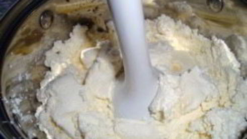 шарлотка с творогом в мультиварке