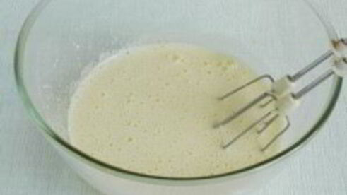 шарлотка с яблоками и абрикосами