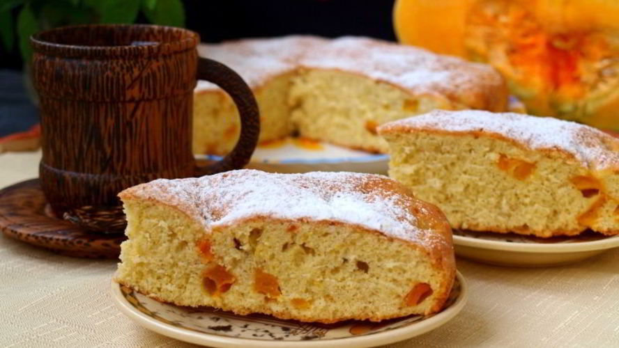 Рецепт шарлотки с запеченной тыквой