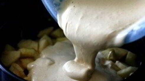 шарлотка в духовке