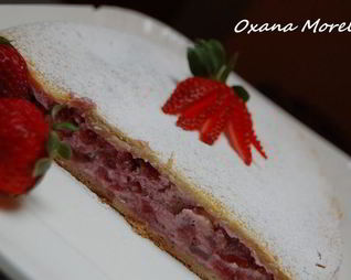 Клубничный штрудель с рикоттой