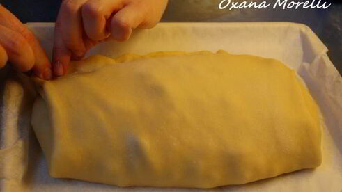 клубничный штрудель с рикоттой