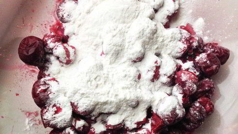 ленивый штрудель с вишней и орехами