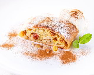 Штрудель из слоеного теста