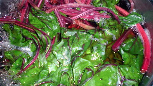 штрудель с ботвой