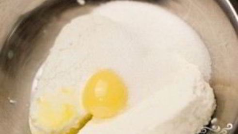 штрудель с творогом и вишней