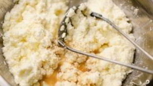 штрудель с творогом и вишней