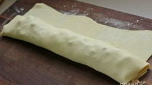 штрудель с яблоками и корицей