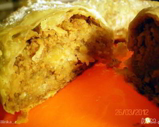 Штрудель с яблоками и орехами