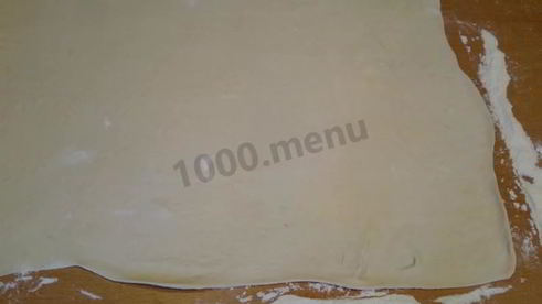 штрудель яблочный классический из слоеного теста