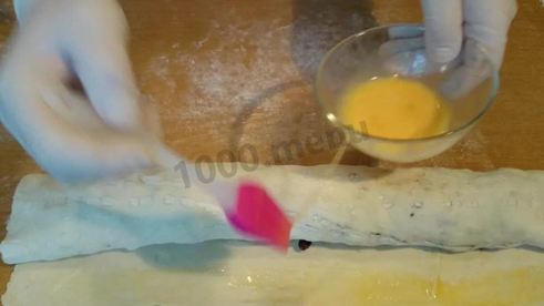 штрудель яблочный классический из слоеного теста