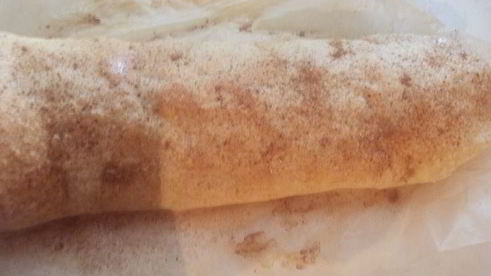 яблочный штрудель с изюмом и карамельной крошкой