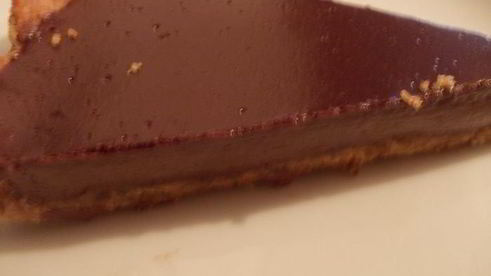 яблочный штрудель с изюмом и карамельной крошкой