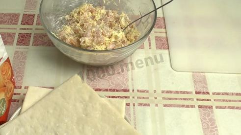 слоеные слойки с курицей