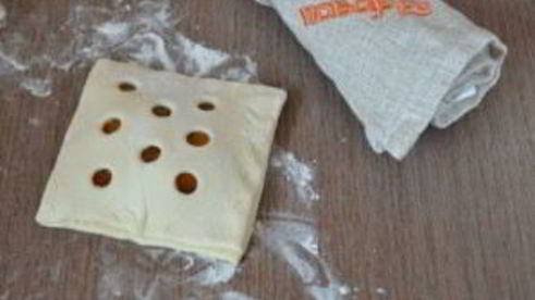 слойки из бездрожжевого теста